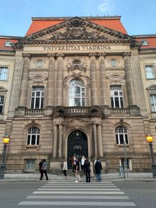 Viadrina Building